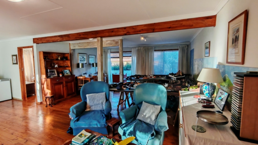 4 Bedroom Property for Sale in Tergniet Western Cape